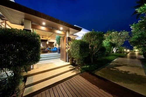 Banyan - Five-Bedroom Beach Villa