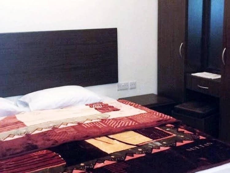 Al Noor Furnished Flats Apartments0