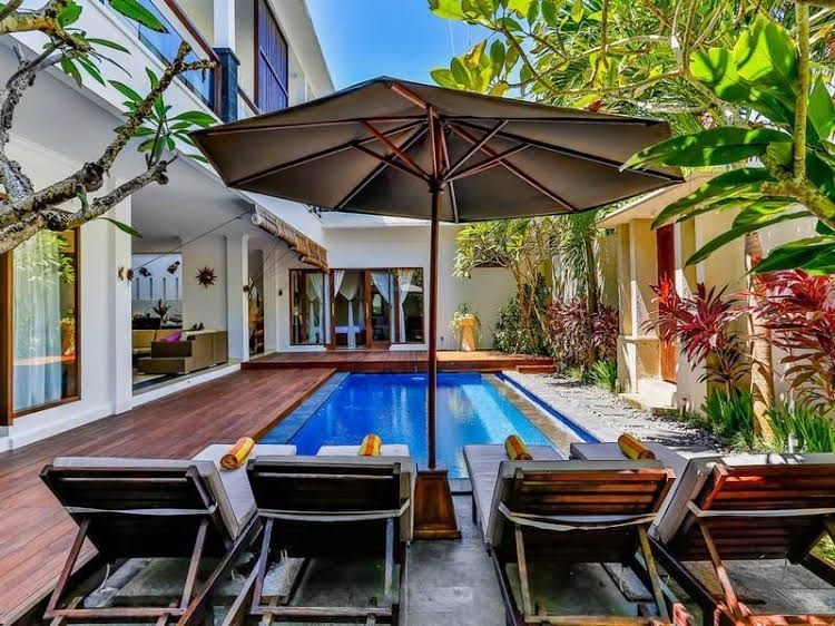 Villa Alleira Seminyak4