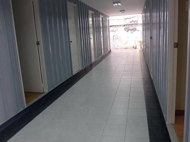 Metro Deluxe Residences2