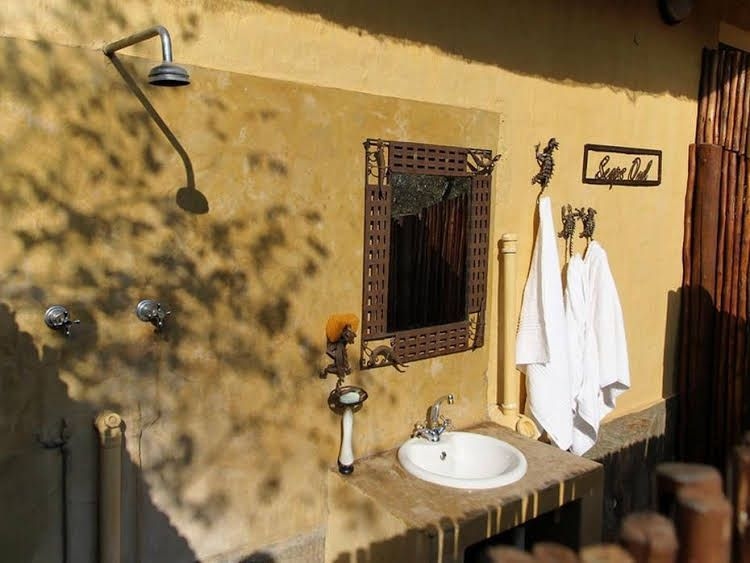 Gem Bateleur Lodge2