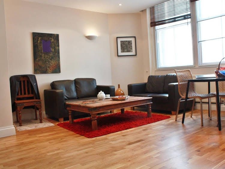 Abbotts Chambers Apartments4