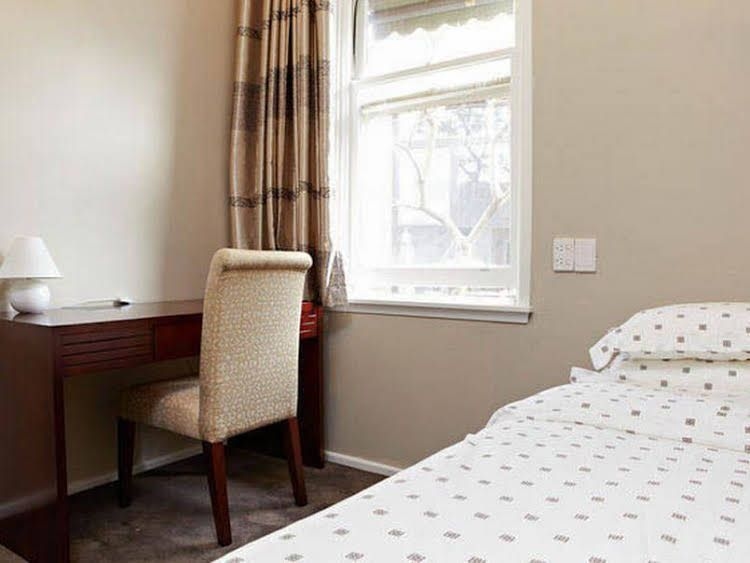 Buttonwood Accommodation0