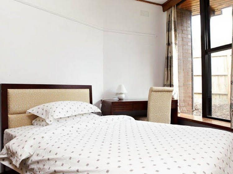 Buttonwood Accommodation4