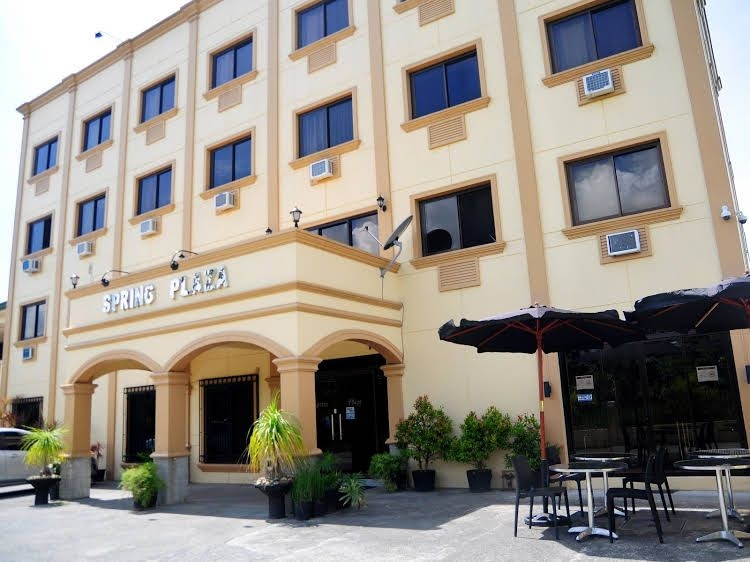 Spring Plaza Hotel4