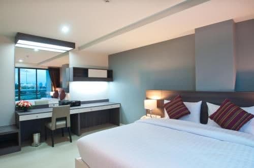 Grand Deluxe Room