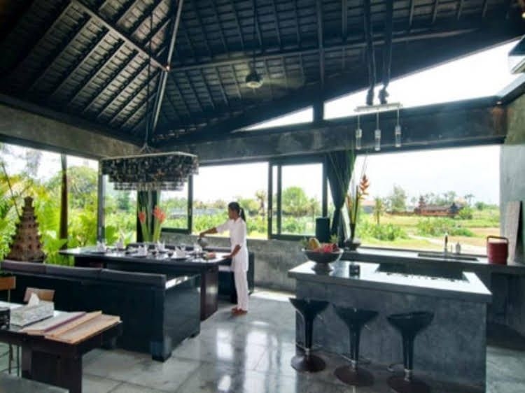 Villa Sirocco1