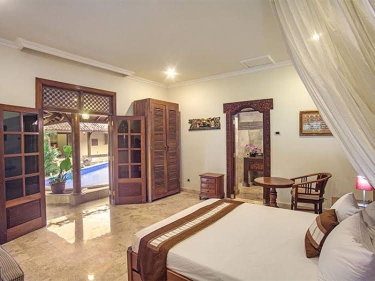 Villa Umah Canggu3