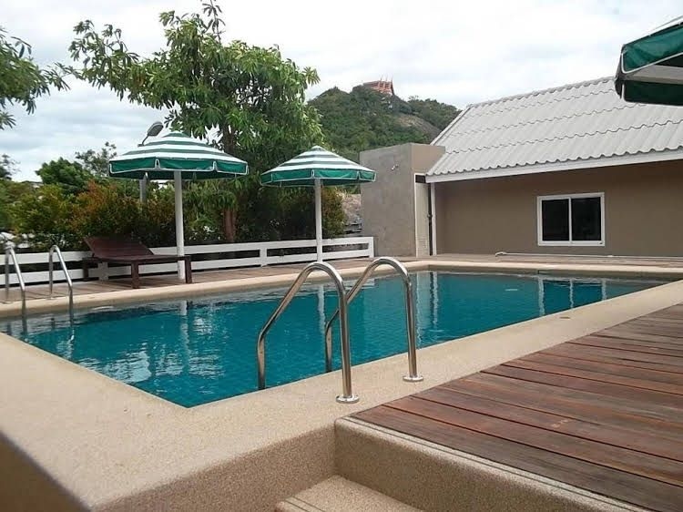 Highway Inn Hua Hin1