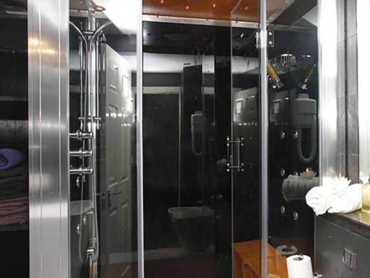 Iffley Apartment 1 Iffley Apartment 1