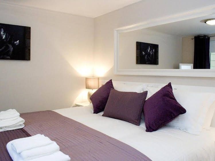 Hedgemead Court3
