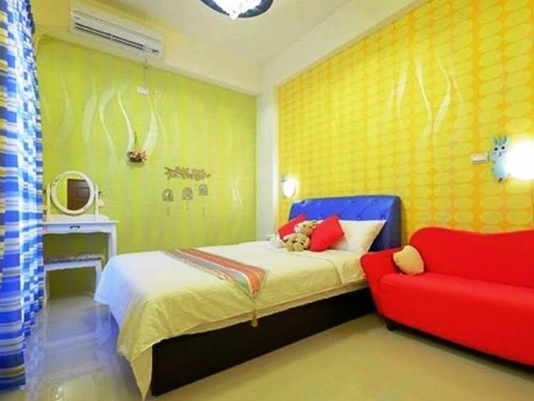 Colorful Homestay0