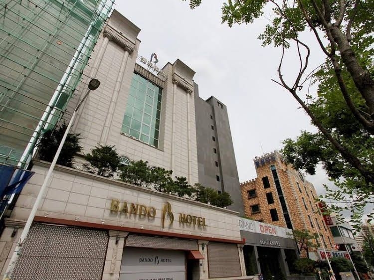 Bando Tourist Hotel4