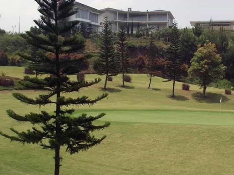 De Reiz Villa Nirwana Syariah De Reiz Villa Nirwana Syariah