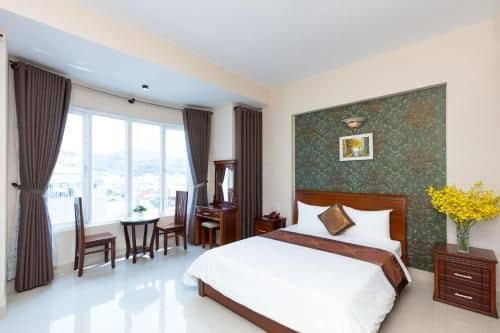 Queen Garden Hotel & Apartment Queen Garden Hotel & Apartment