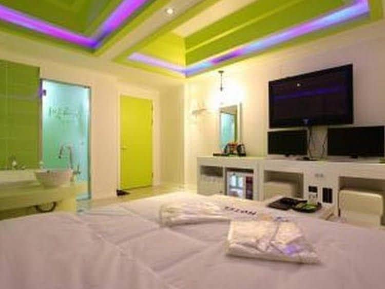 One Night Two Days Hotel One Night Two Days Hotel