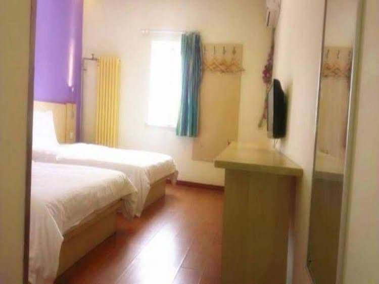7 Days Inn Qingdao May Fourth Square Xuzhou Road 7 Days Inn Qingdao May Fourth Square Xuzhou Road