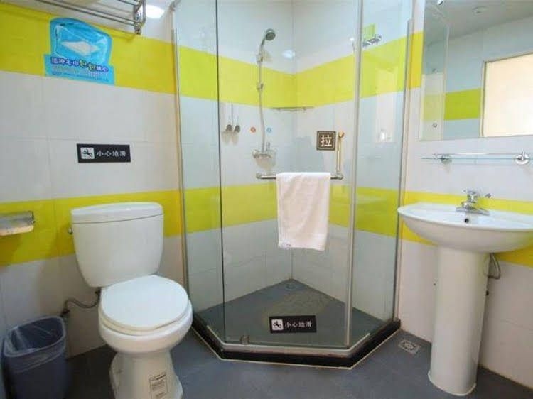 7 Days Inn Qingdao May Fourth Square Xuzhou Road3