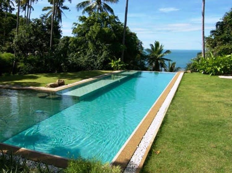 Villa Waterfall1