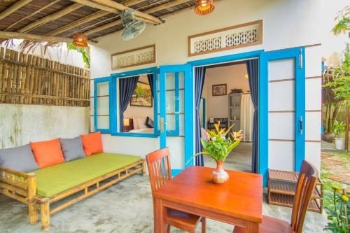 Local Beach Homestay1
