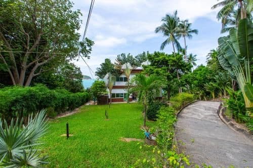 Villa - Beach Front