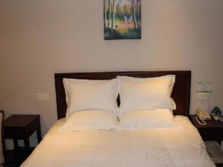 Greentree Inn Jiangsu Changzhou Niutang Yabang Express Hotel Greentree Inn Jiangsu Changzhou Niutang Yabang Express Hotel