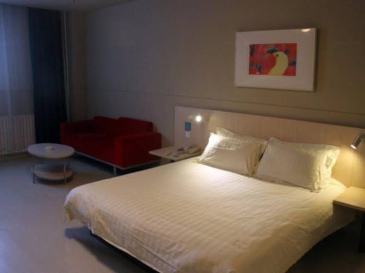 Jinjiang Inn Urumqi Hongqi Road Branch3
