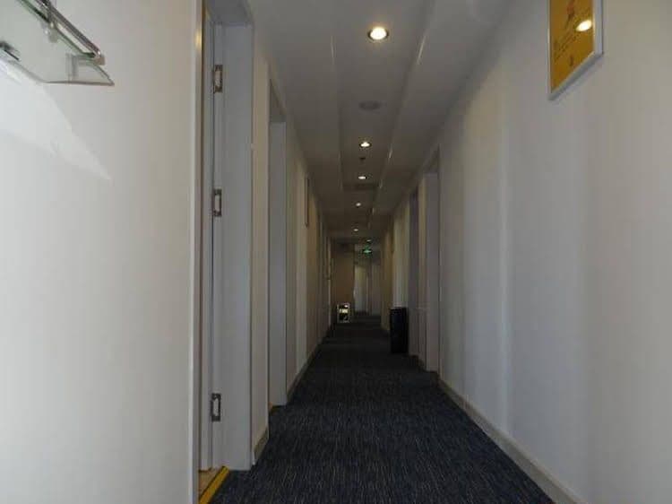 7 Days Inn Qingdao Huangdao West Coast Bus Terminal Branch 7 Days Inn Qingdao Huangdao West Coast Bus Terminal Branch