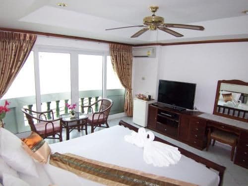 Deluxe Double Room with Bath