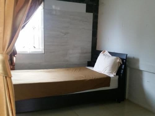 Economy Single Room