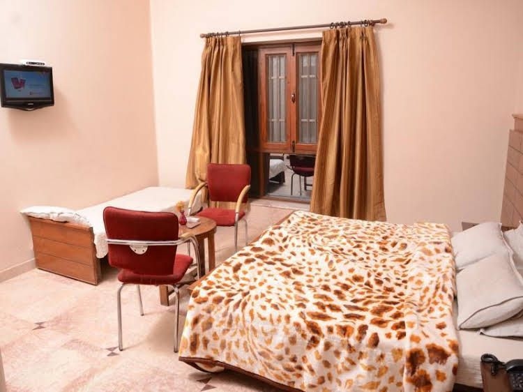 Palette - Dayal Lodge - A Boutique Hotel3