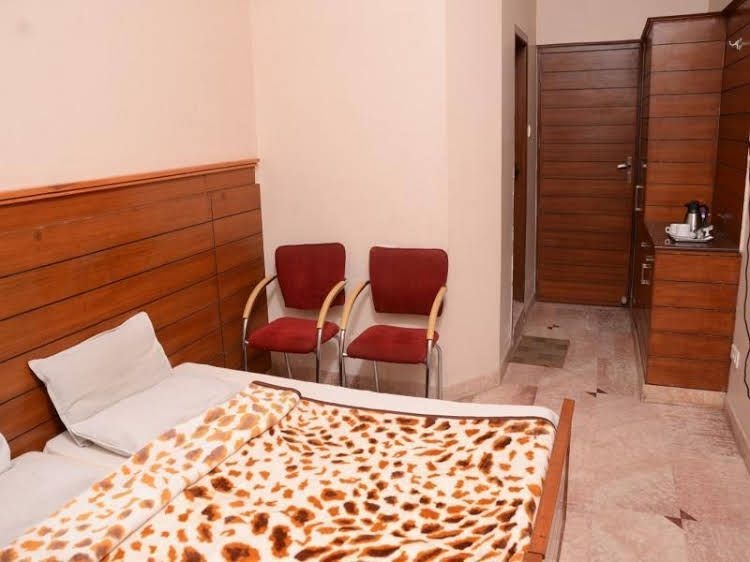Palette - Dayal Lodge - A Boutique Hotel2