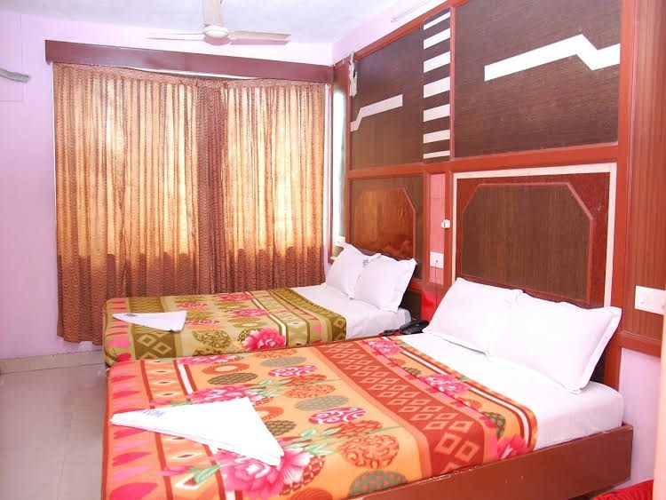 Gnana Srm Residency4