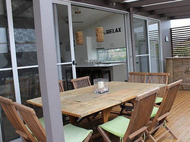 Lakeshores Surfside at Caves Beach Cottage4