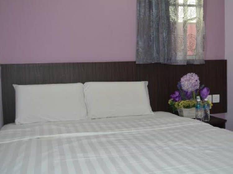 Sentimental Hotel Sentimental Hotel