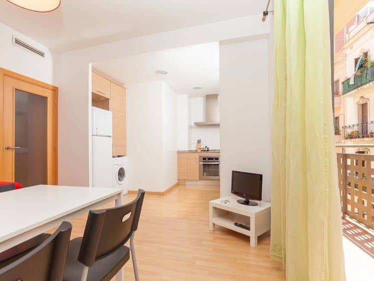 Lodging Apartments Sagrada Familia y Gracia Lodging Apartments Sagrada Familia y Gracia