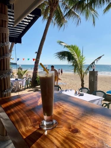 โนเบิลเฮาส์ บีช รีสอร์ต (Noble House Beach Resort)0