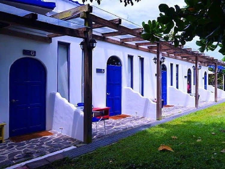 Blue and White Inn Blue and White Inn