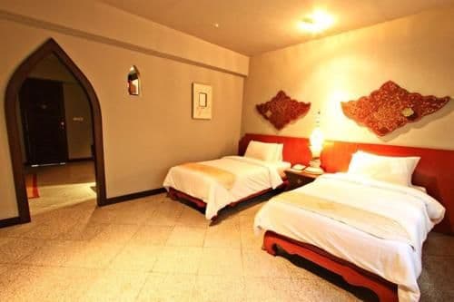 Deluxe Double or Twin Room