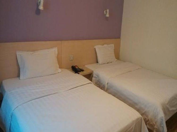 โรงแรม 7 เดย์ส อินน์ ปักกิ่ง ศูนย์การประชุมแห่งชาติ (7 Days Inn Beijing National Conference Center Beishatan Metro Station)3