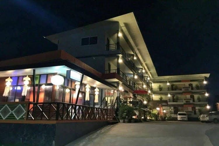 โรงแรมน่าน เทรชเชอร์ (Nan Treasure Hotel)4