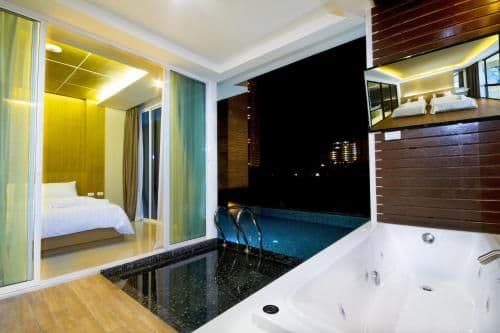 Two-Bedroom Pool Access Suite