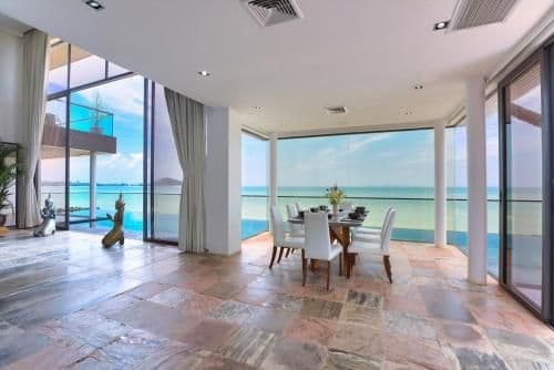Villa - Beach Front