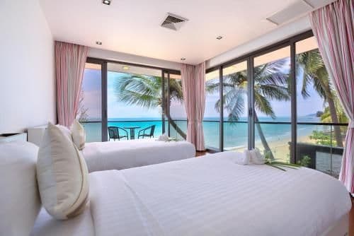 Villa - Beach Front