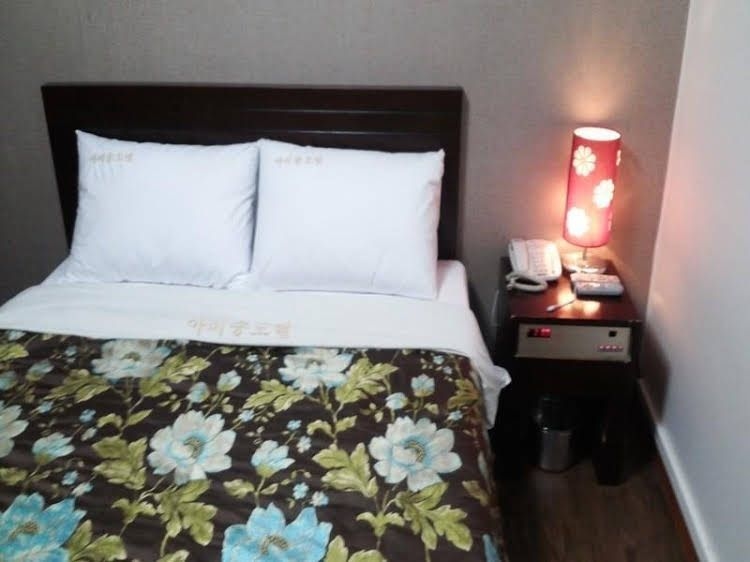 Aubeson Hotel0