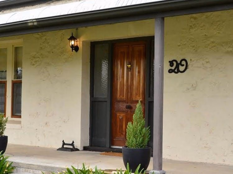 20 Hill Avenue Bed and Breakfast2