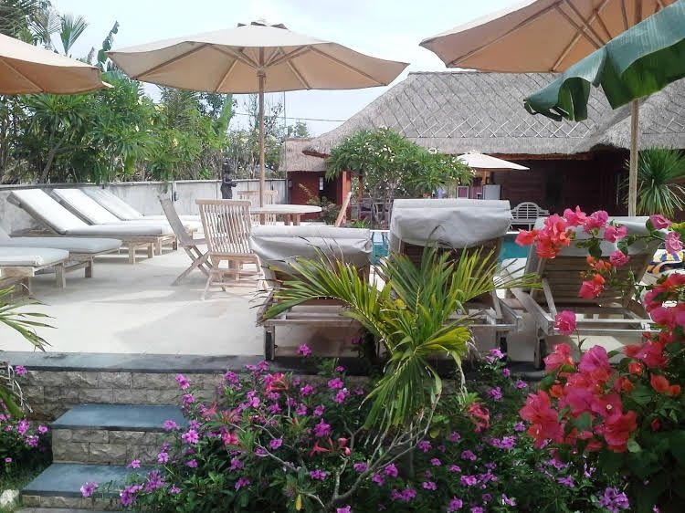 Daydream Bungalows1