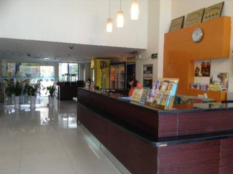 7 Days Inn Kunshan South Station Of High-Speed Railway 7 Days Inn Kunshan South Station Of High-Speed Railway