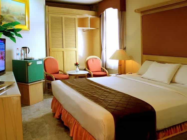 Johns Pardede International Hotel Johns Pardede International Hotel