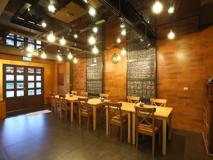 Golden101 Bed and Breakfast1